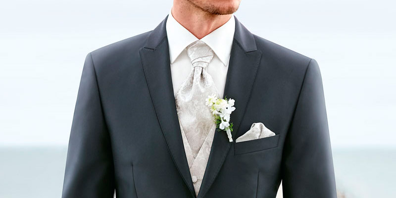 Свадебный костюм – как сочетать с платьем невесты
